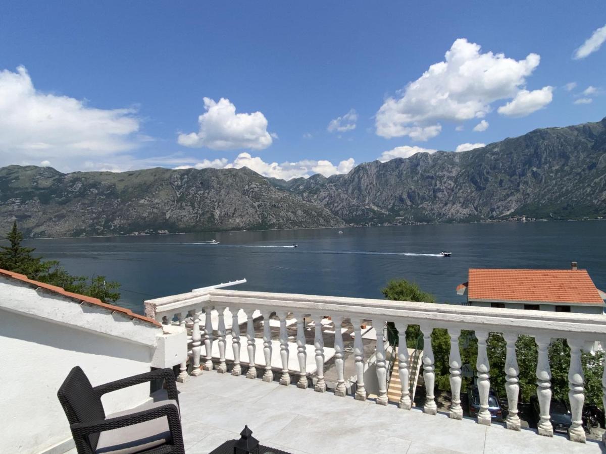 Lux Boka Sea View Apartment Cattaro Esterno foto