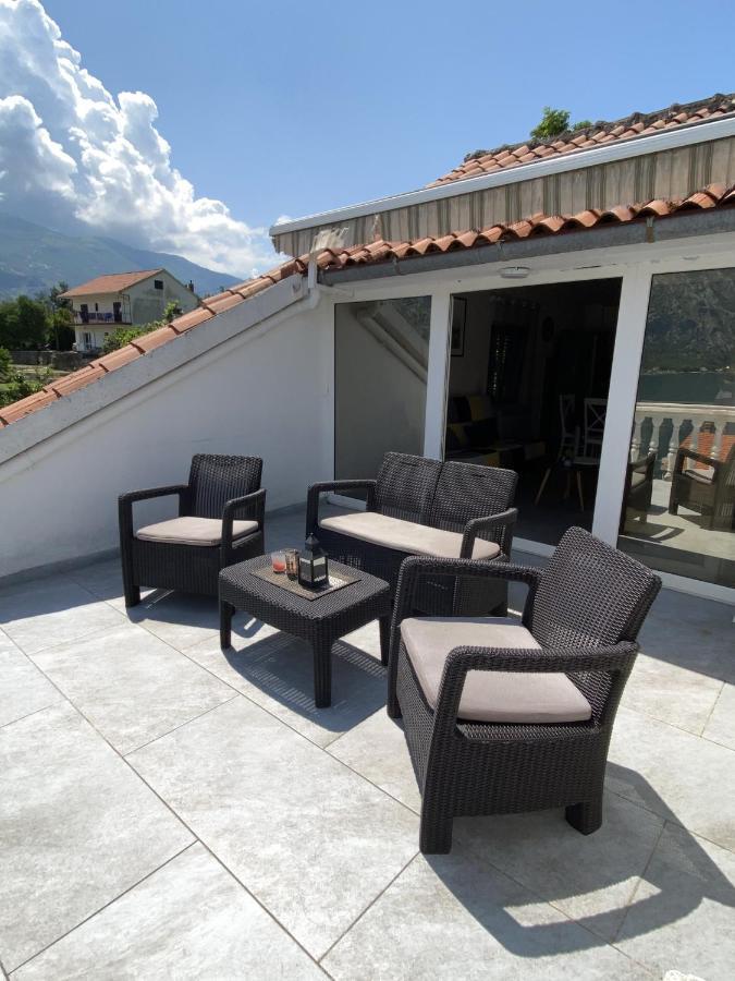 Lux Boka Sea View Apartment Cattaro Esterno foto