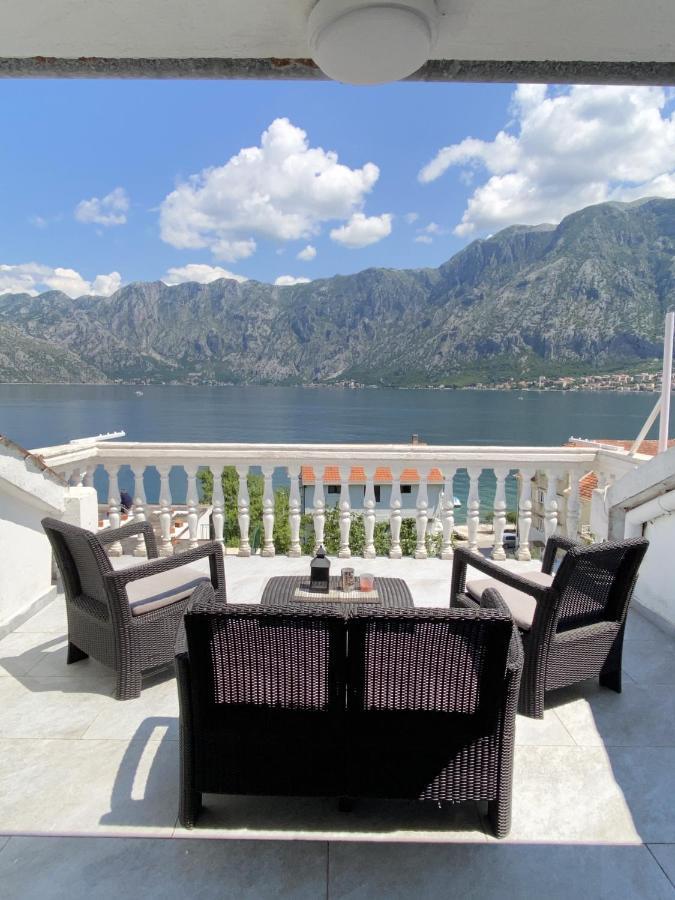 Lux Boka Sea View Apartment Cattaro Esterno foto